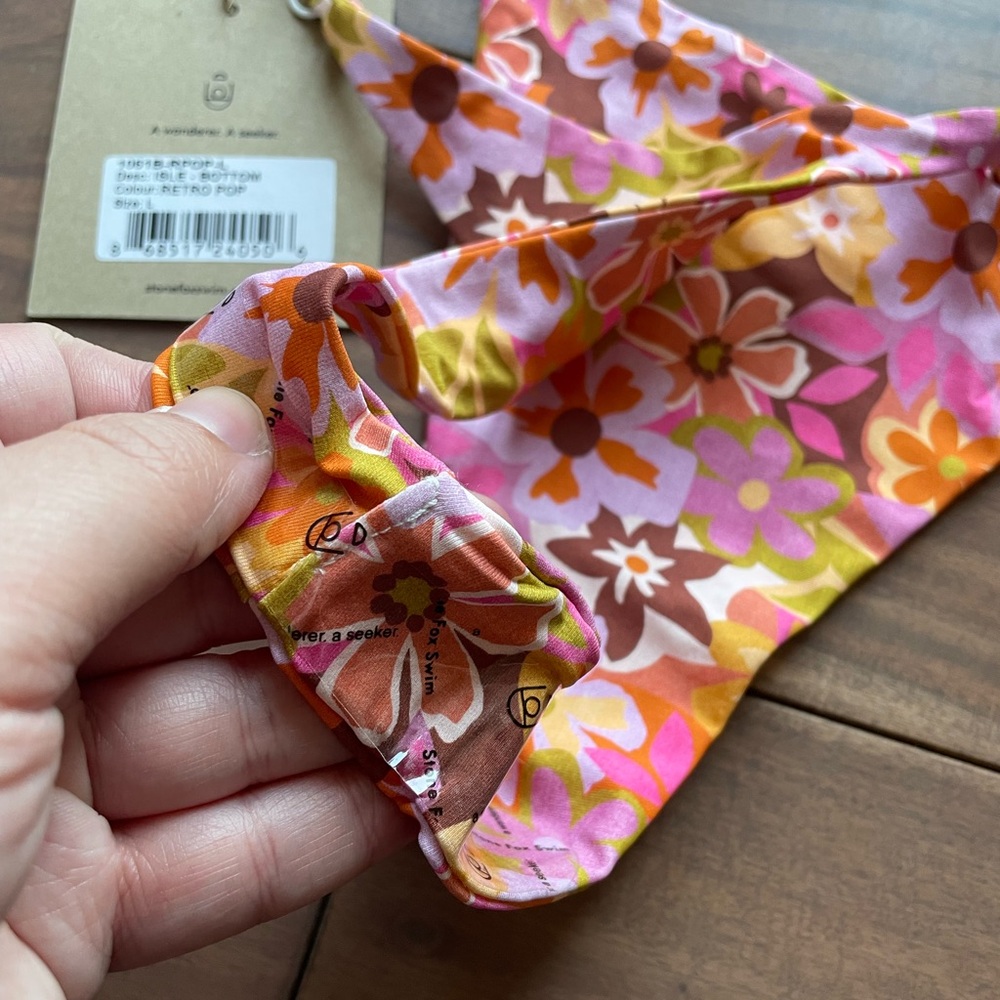 Stone Fox Swim Isle Bikini Bottom Size L - Picture 7 of 7
